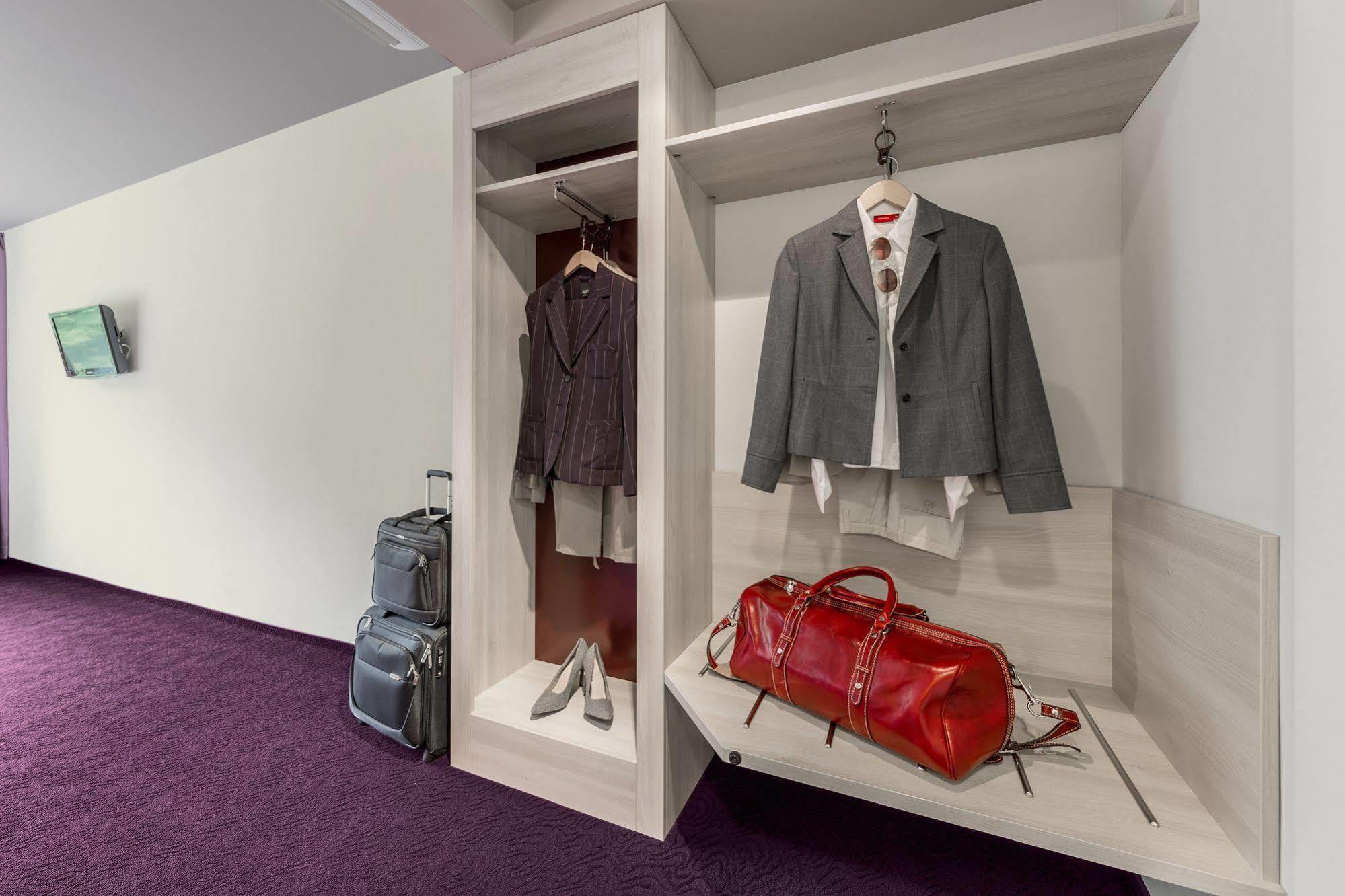 Serways Hotel Heiligenroth Eksteriør billede