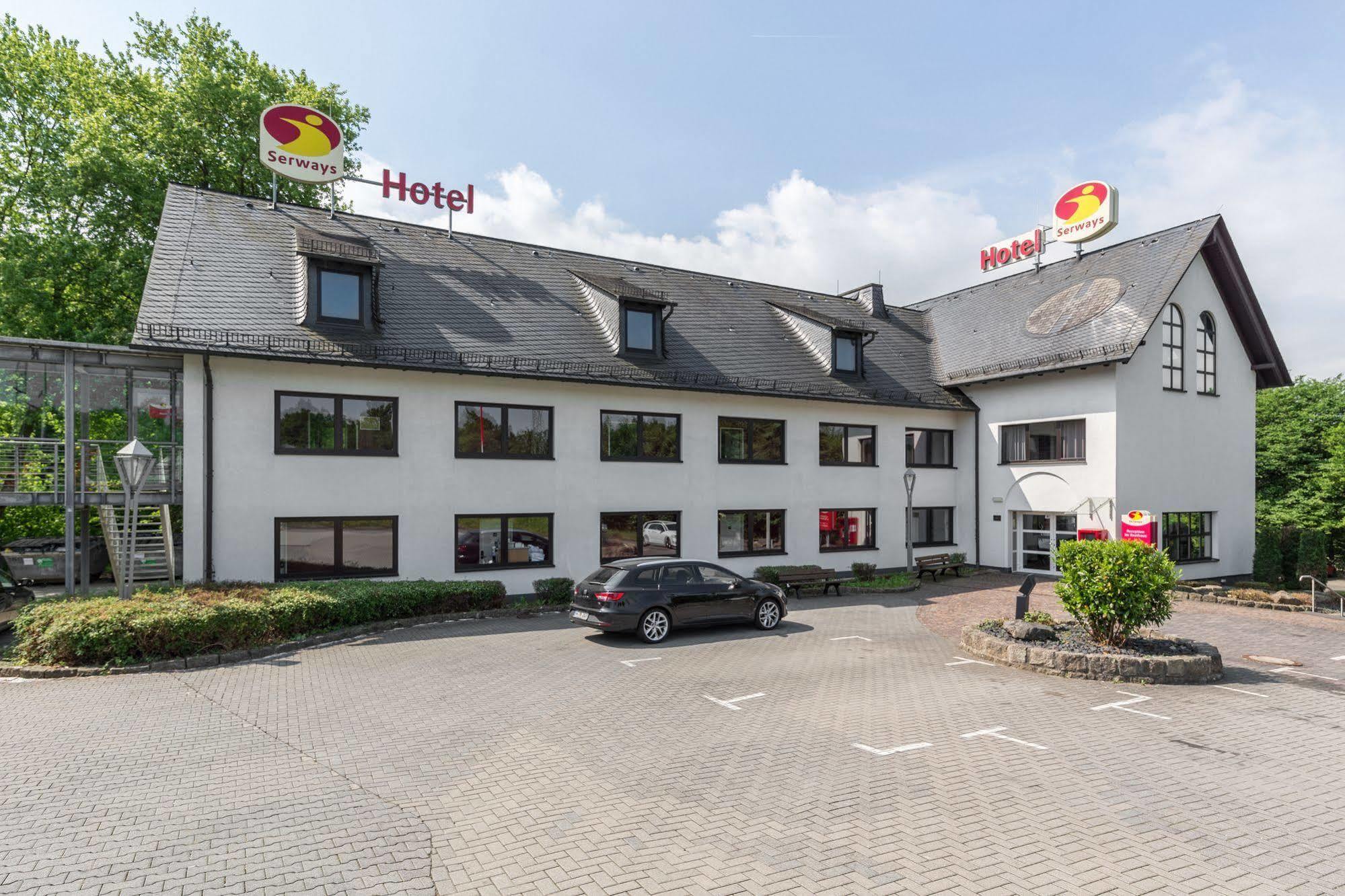 Serways Hotel Heiligenroth Eksteriør billede