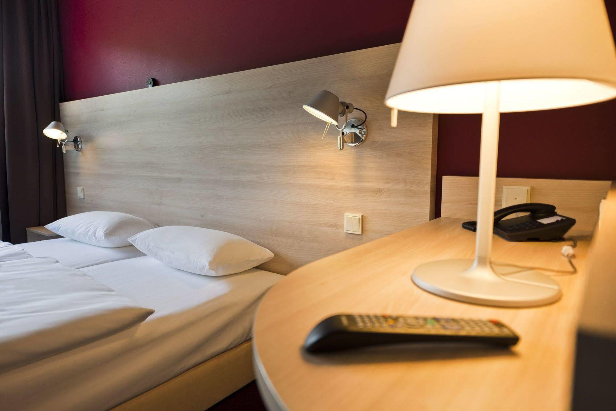 Serways Hotel Heiligenroth Eksteriør billede